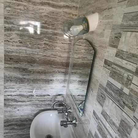 Къща за гости ели 2*