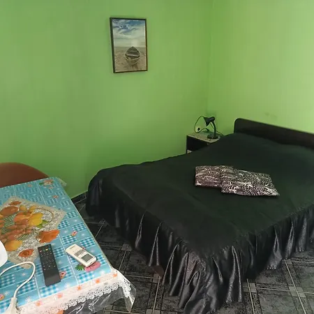 Eli Guest house 2*