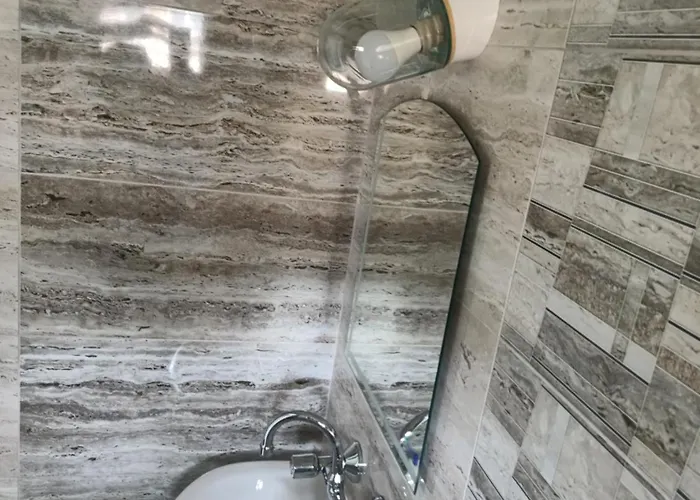 Πανσιόν Eli 2*